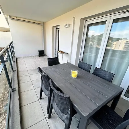 Apartament T4 Spacieux